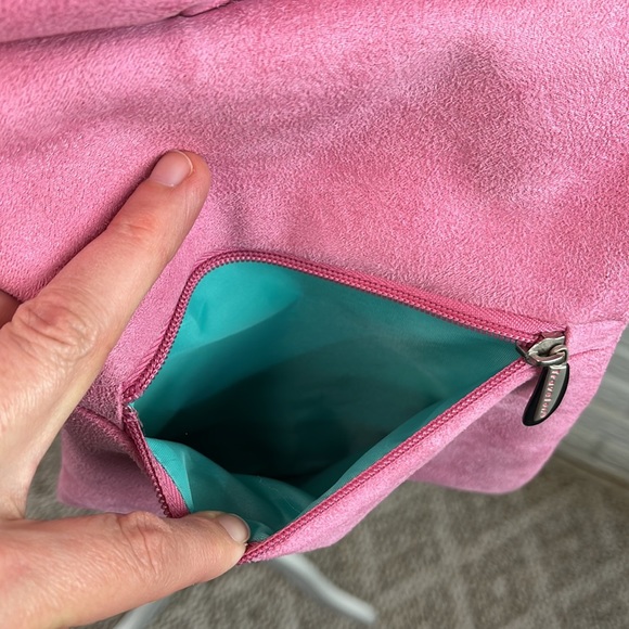 TRAVELON MESSENGER TRAVEL FAUX PINK SUEDE NYLON BAG - Picture 7 of 16